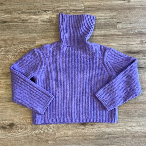 Universal Thread Lilac Purple Mock Turtleneck Cashmere-Like Sweater - Picture 5 of 8